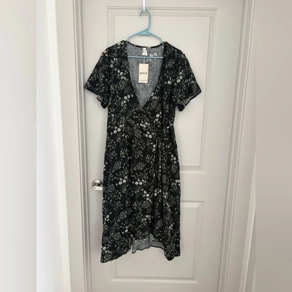 Pact Organic Cotton Crepe Green Floral Midi Wrap Dress Flutter Sleeves NWT XL - Picture 5 of 6
